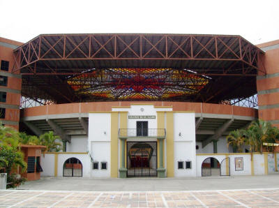 Coliseo El Llano Tovar